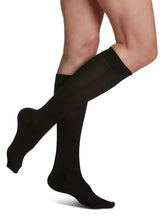 Load image into Gallery viewer, Women's Sea Island Cotton Calf 15-20mmHg