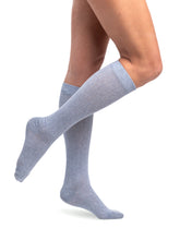 Load image into Gallery viewer, Women's Style Linen Calf 20-30mmHg