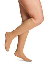 Load image into Gallery viewer, Women's Style Sheer Calf 20-30mmHg