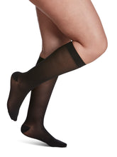 Load image into Gallery viewer, Women's Style Sheer Calf 20-30mmHg