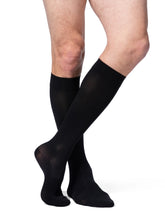 Load image into Gallery viewer, Men's Essential Opaque Calf 20-30mmHg