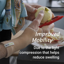 Load image into Gallery viewer, Actimove Arthritis Care Wrist Support