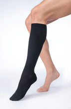 Load image into Gallery viewer, Jobst Farrowhybrid Adi Compression Wraps 20-30 Mmhg Foot Liner Wide