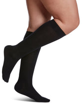 Load image into Gallery viewer, Women's All-Season Merino Wool Calf 15-20mmHg
