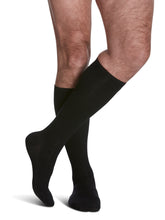 Load image into Gallery viewer, Men's All-Season Merino Wool Calf 15-20mmHg
