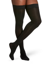 Load image into Gallery viewer, Men's Essential Cotton Thigh-High Single 20-30mmHg
