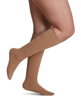 Load image into Gallery viewer, Women's Essential Cotton Calf 30-40mmHg
