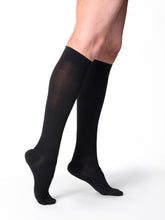 Load image into Gallery viewer, Men's Essential Cotton Calf Single 30-40mmHg
