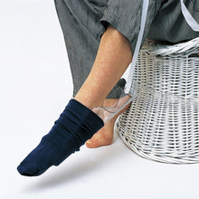 Load image into Gallery viewer, Molded Stocking Aid
