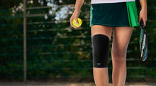 Load image into Gallery viewer, Actimove Sports Edition Knee Support Closed Patella
