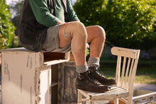 Load image into Gallery viewer, Actimove Sports Edition Knee Support Closed Patella
